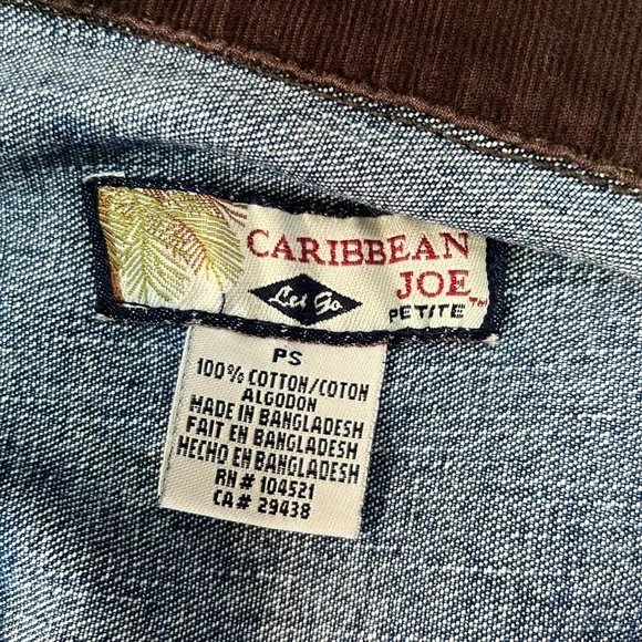 Vintage Caribbean Joe Size Small Petite Denim Jacket with 4 Front Pockets. EUC - Picture 6 of 7